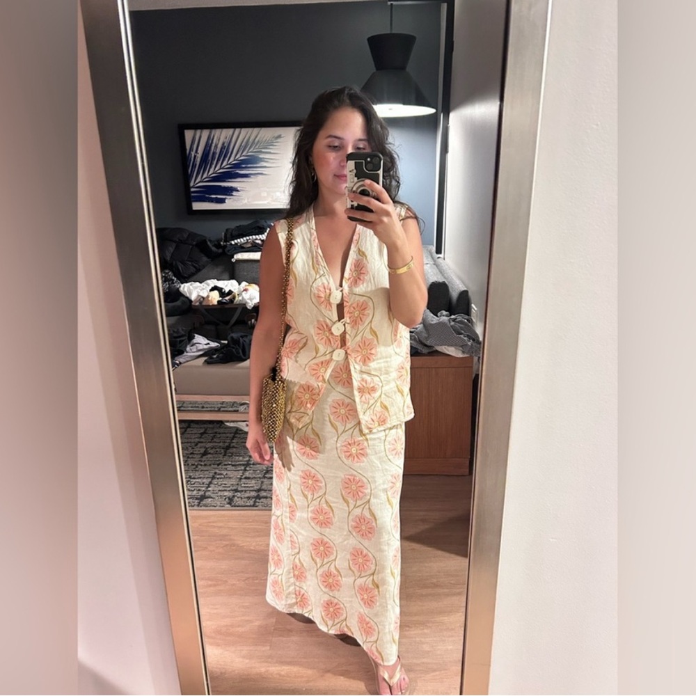 VRG girl - LORENA LINEN VEST BLOOM